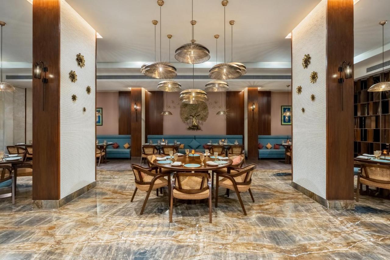 Vivanta Ahmedabad Sg Highway Zewnętrze zdjęcie