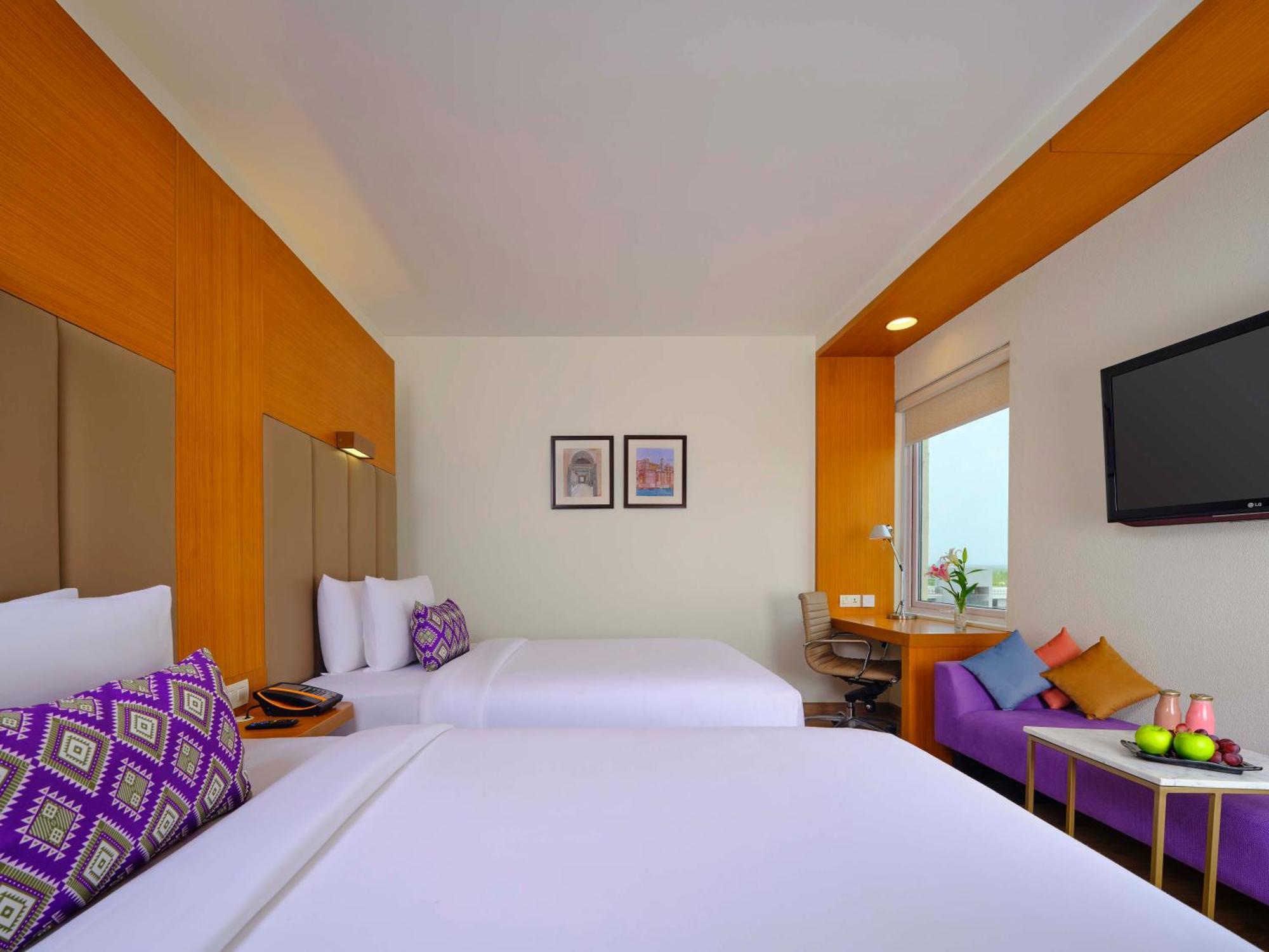 Vivanta Ahmedabad Sg Highway Zewnętrze zdjęcie