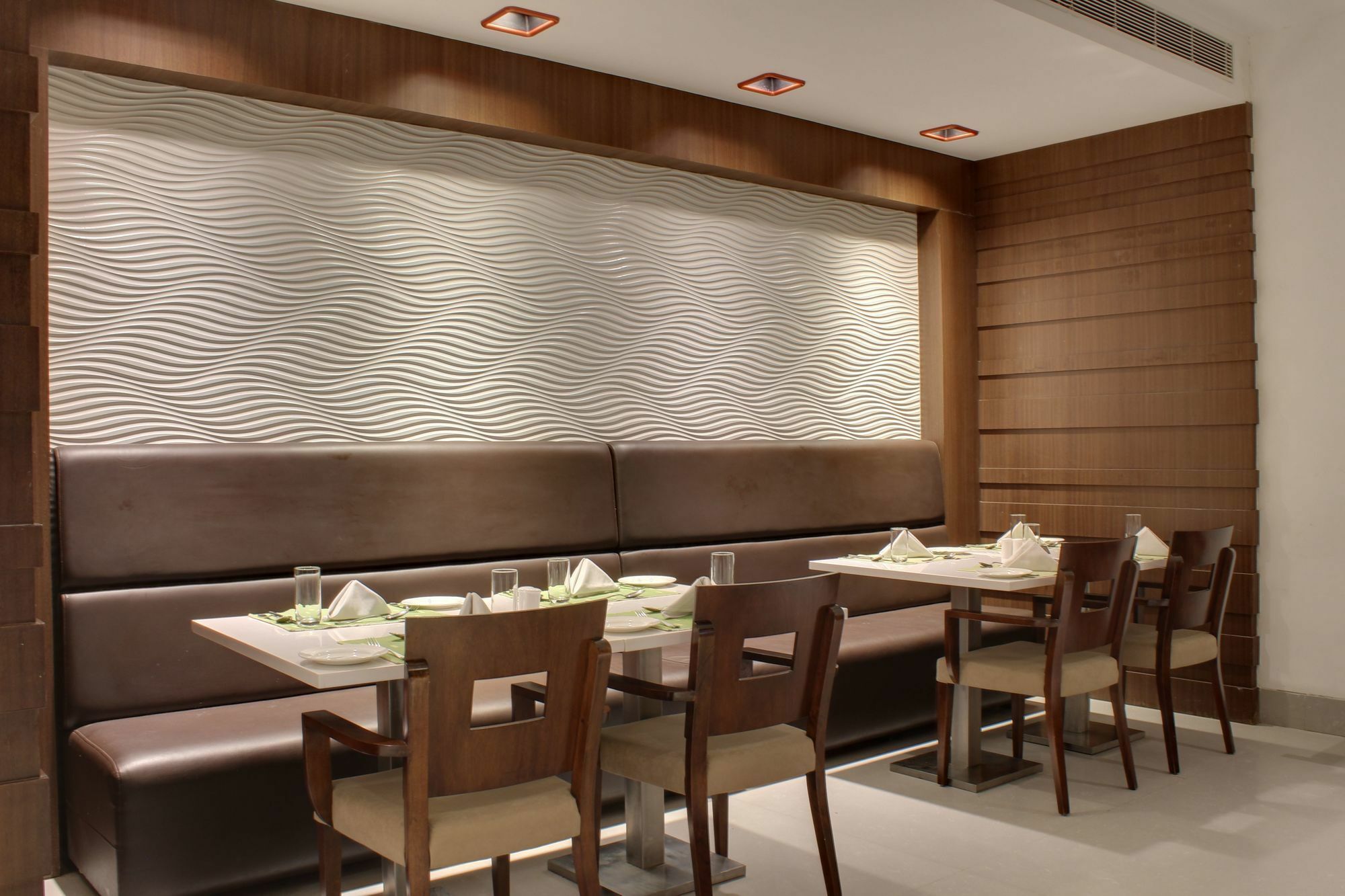 Vivanta Ahmedabad Sg Highway Zewnętrze zdjęcie